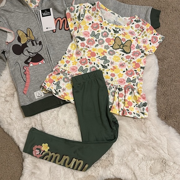 Minnie Mouse 3-piece Girls Set - Picture 2 of 6